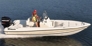 2012 Triton LTS Pro 220