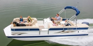 2014 Hurricane FunDeck FD 226 OB