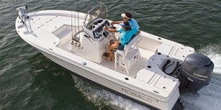 2014 Robalo Cayman 206