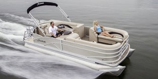 2014 Sweetwater Premium SW 240 WB