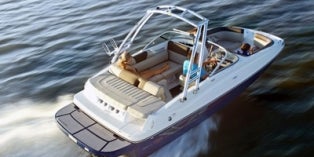2015 Bayliner Deck Boat 195