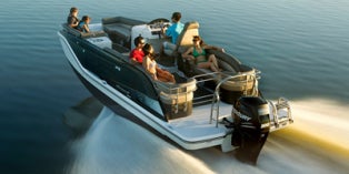 2017 Bayliner Element XR7