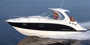 2016 Chaparral Signature 330