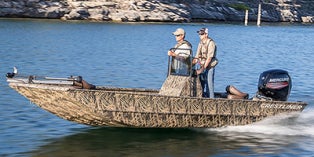 2017 Crestliner Retriever 2070 CC