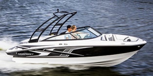 2022 Monterey M Series M-20