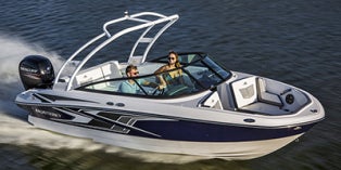 2018 Monterey M Series (Outboard) M-205