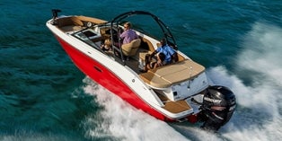 2018 Sea Ray SPX 230 OB