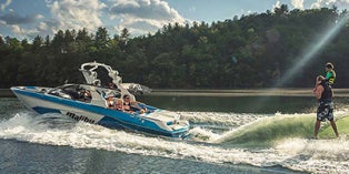 2019 Malibu Boats Wakesetter 25 LSV