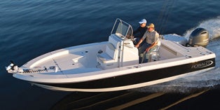 2021 Robalo Cayman 226