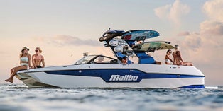 2021 Malibu Boats M Series M240