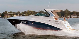 2020 Rinker Express Cruiser 370