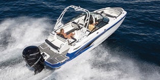 2021 Monterey M Series (Outboard) M-45