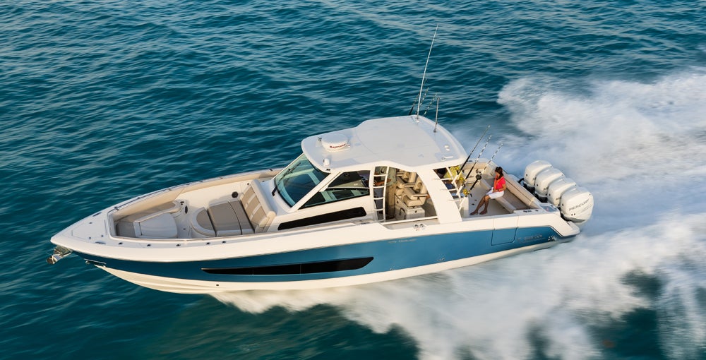 5 Of The Best Outboard Cruisers For 2019 Boatguide Com