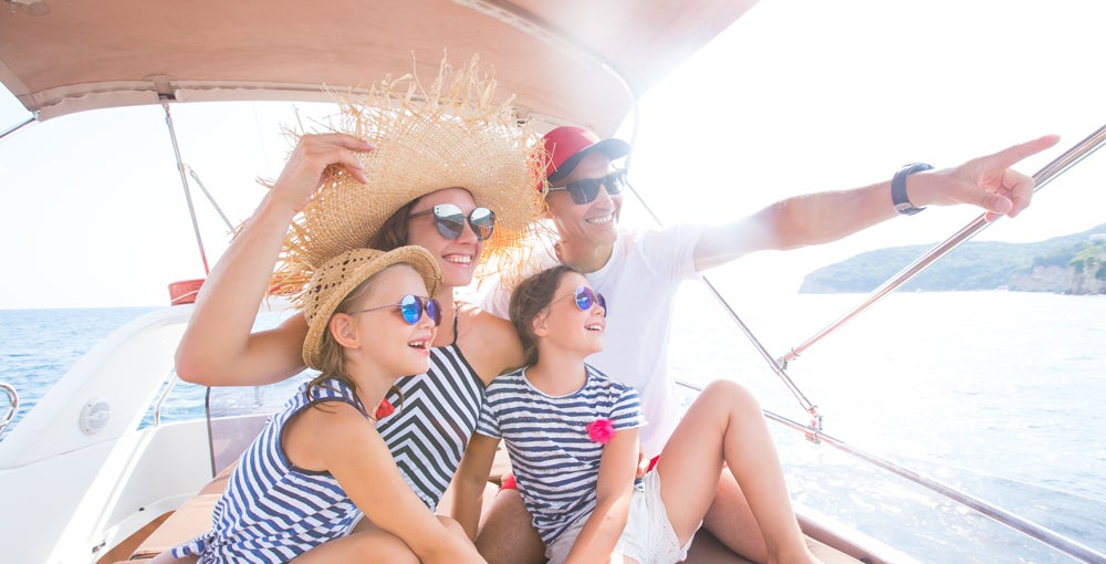 10 Best Boats For Families